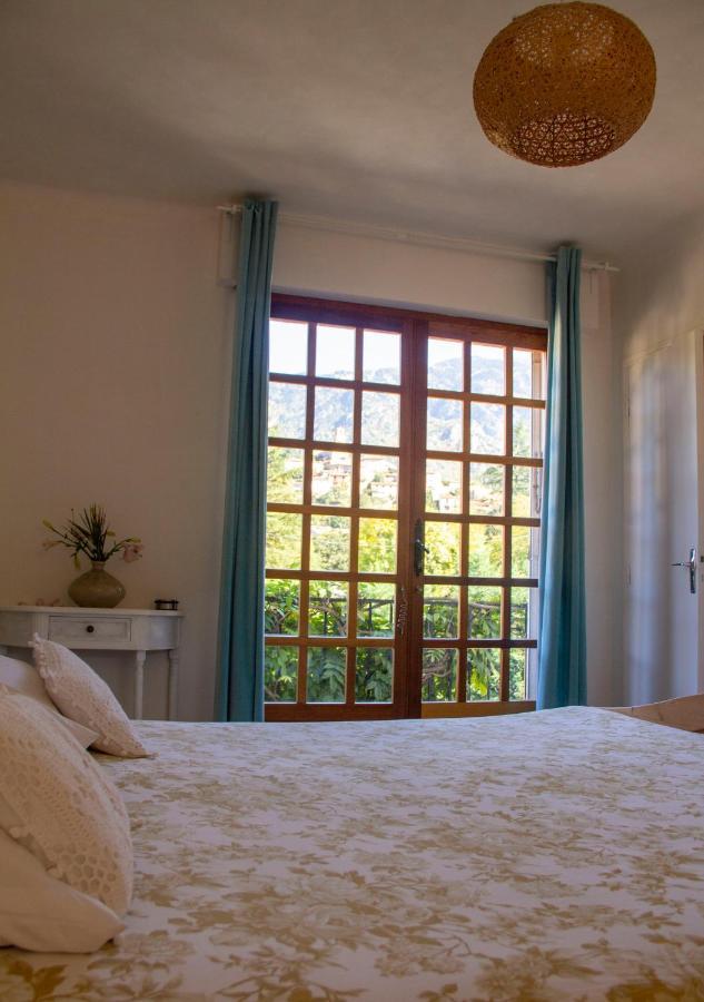La Perle Des Montagnes - Bed And Breakfast - Chambre D Hote Верне-ле-Бен Екстер'єр фото